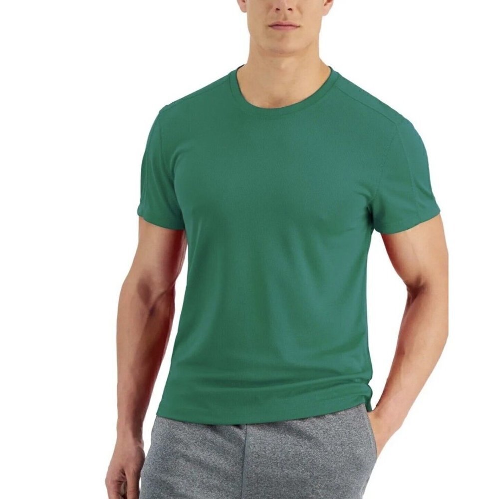 Ideology Rapidry Wicks Moisture Away Tshirt. Size Medium.  New With Tags.